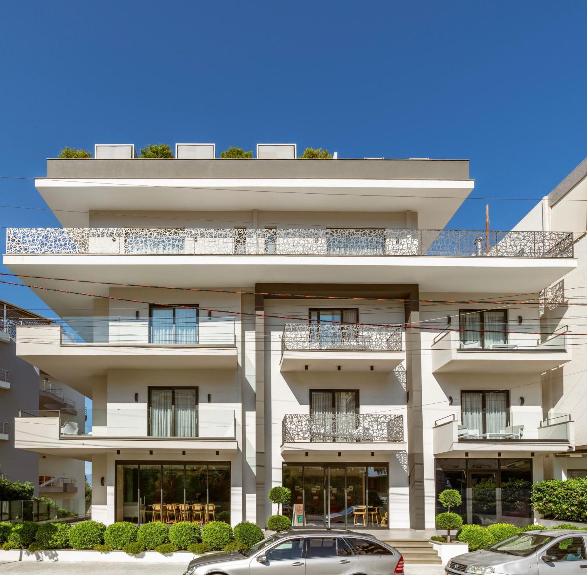 Glow Boutique Hotel & Suites ساراندا المظهر الخارجي الصورة