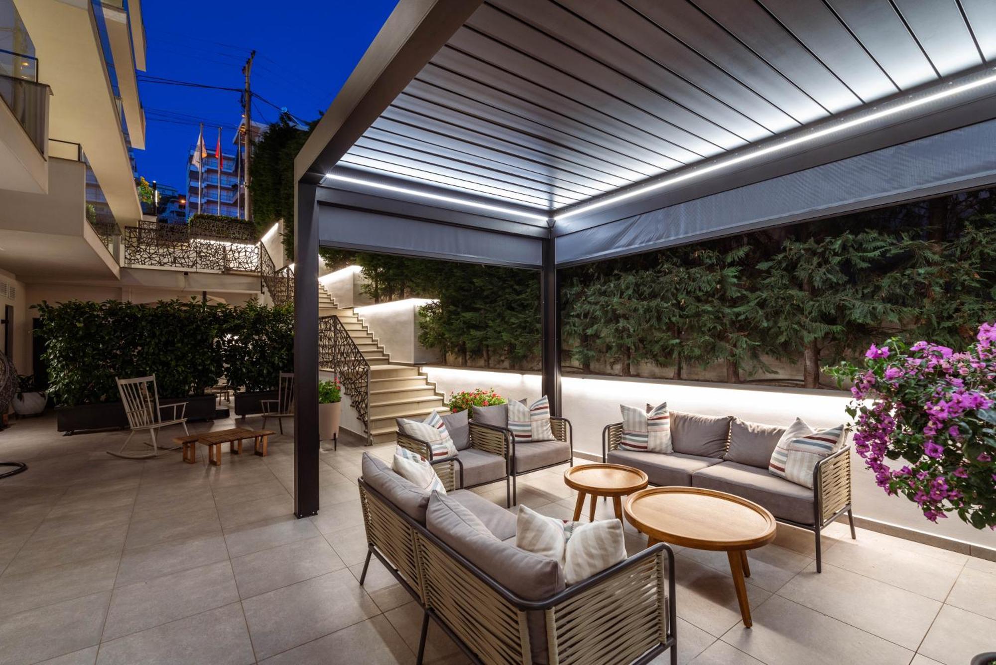 Glow Boutique Hotel & Suites ساراندا المظهر الخارجي الصورة